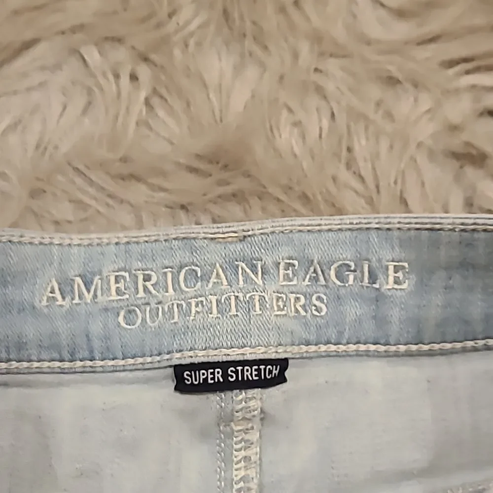 American eagle outfitters high rise shortie distressed shorts with lace‎